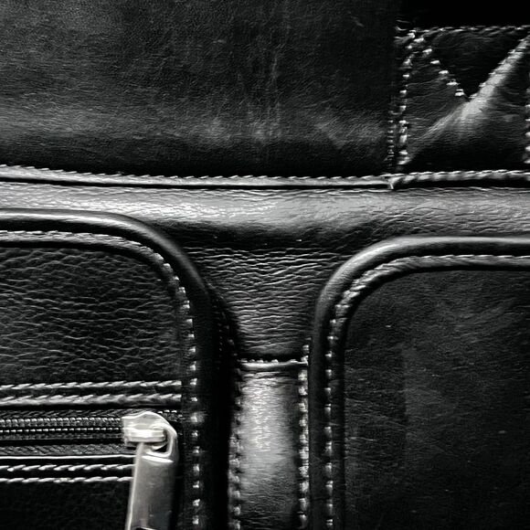 Vintage Wilsons Leather Black Laptop Briefcase Messenger Bag Expandable Travel - Picture 8 of 14